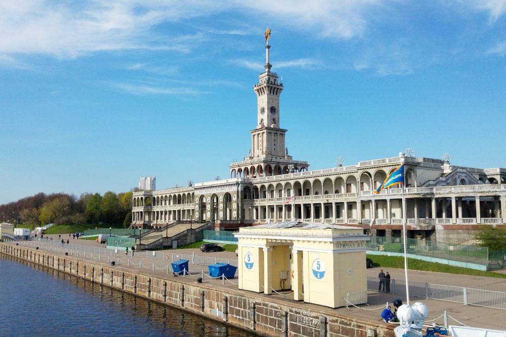 Порт в москве