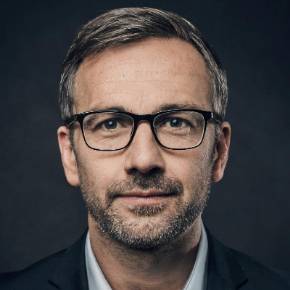 Александр Смирнов