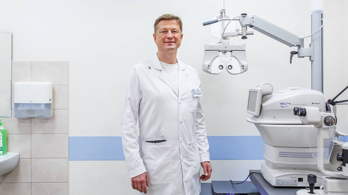 «Показаний к коррекции зрения нет, это опция»: вопросы лазерному хирургу Александру Родину