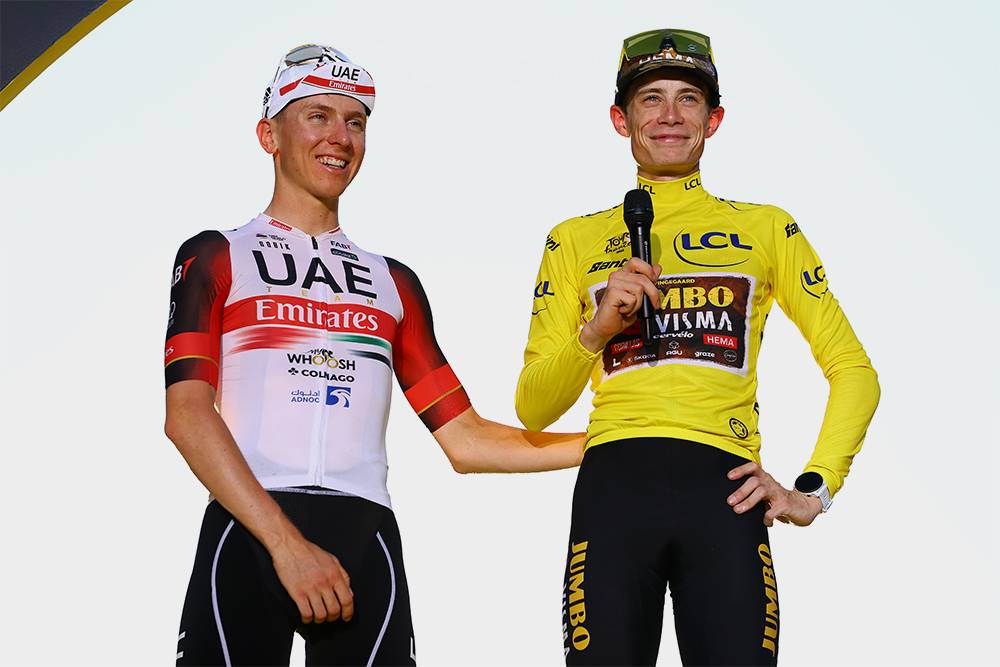 Тадей Погачар и Йонас Вингегор на финише «Тур&nbsp;де Франс» 2022&nbsp;года. Источник: Michael Steele&nbsp;/ Getty Images