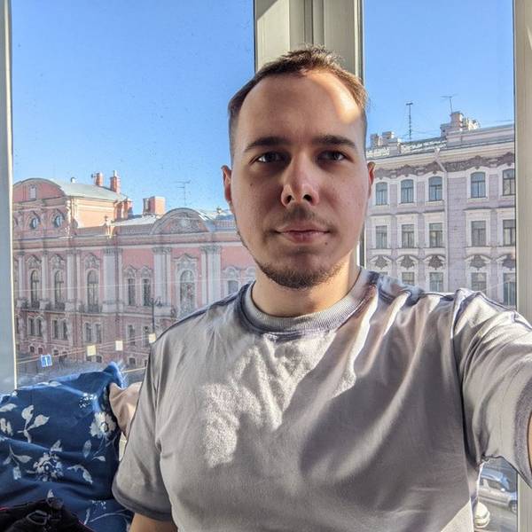 Антон Петров