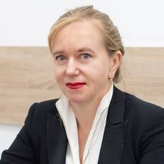 Наталья Жбанова