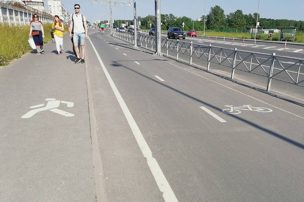 Пешеходная и велосипедная дорожки рядом с ЖК «Солнечный город»