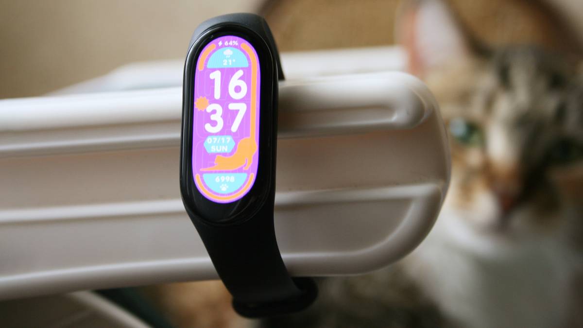 Обзор Xiaomi Smart Band 7 — фитнес-браслета с большим экраном за 3500 ₽