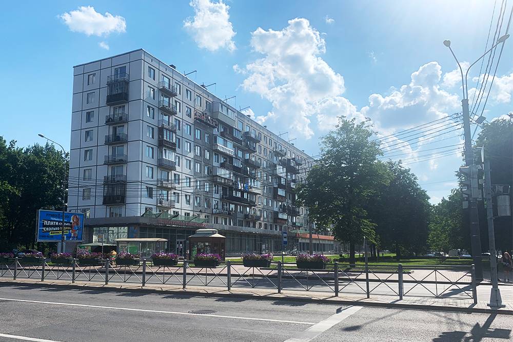 Экскурсионные автобусы из Таллина, маршрут 8 до Тюмени