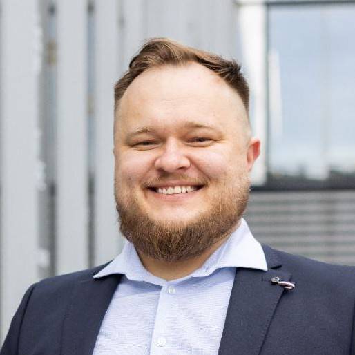 Максим Вальпа