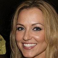 Александра Титова