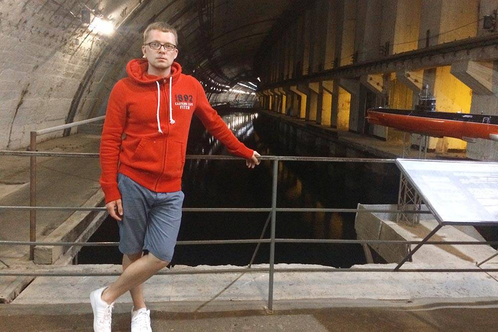 В темных коридорах музея было холодно и мрачно, но интересно