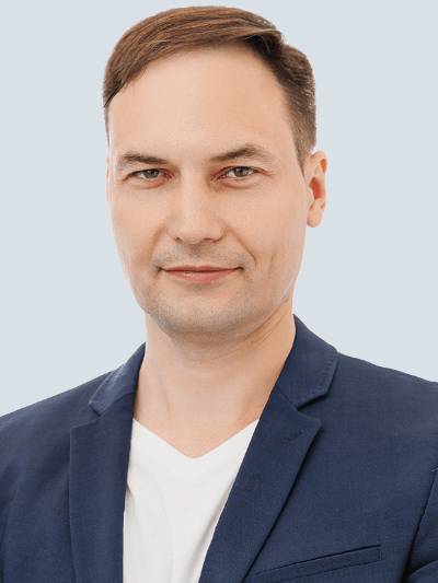 Максим Жуков