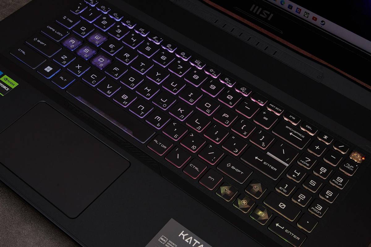 Обзор MSI GF76 Katana 17 : краткие характеристики, фото, камера, цена