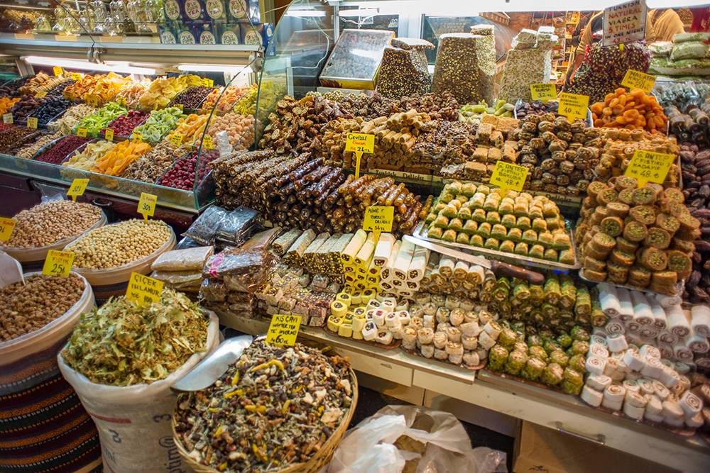 Прилавок с турецкими сладостями. Источник: Casal Partiu / flickr.com