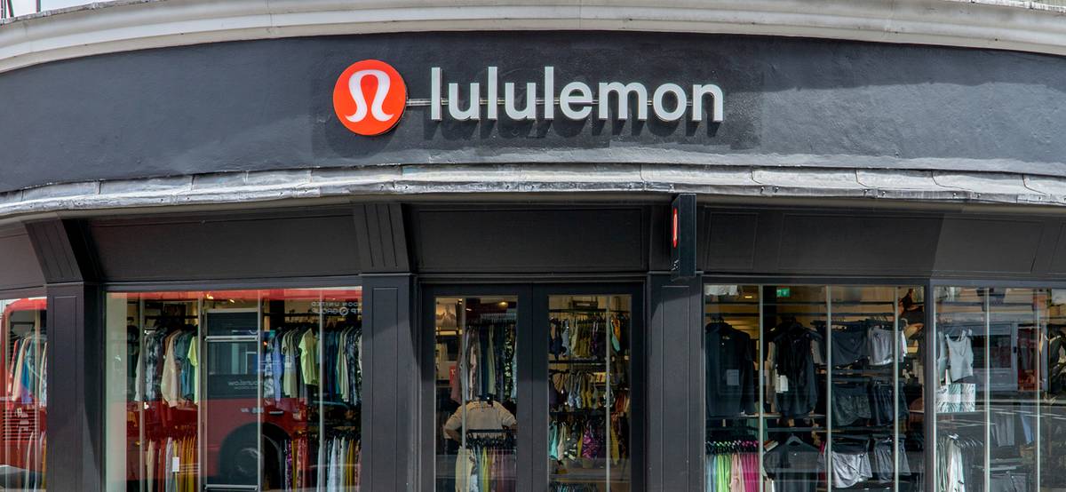 Акции ретейлера Lululemon взлетели на 14% после квартального отчета