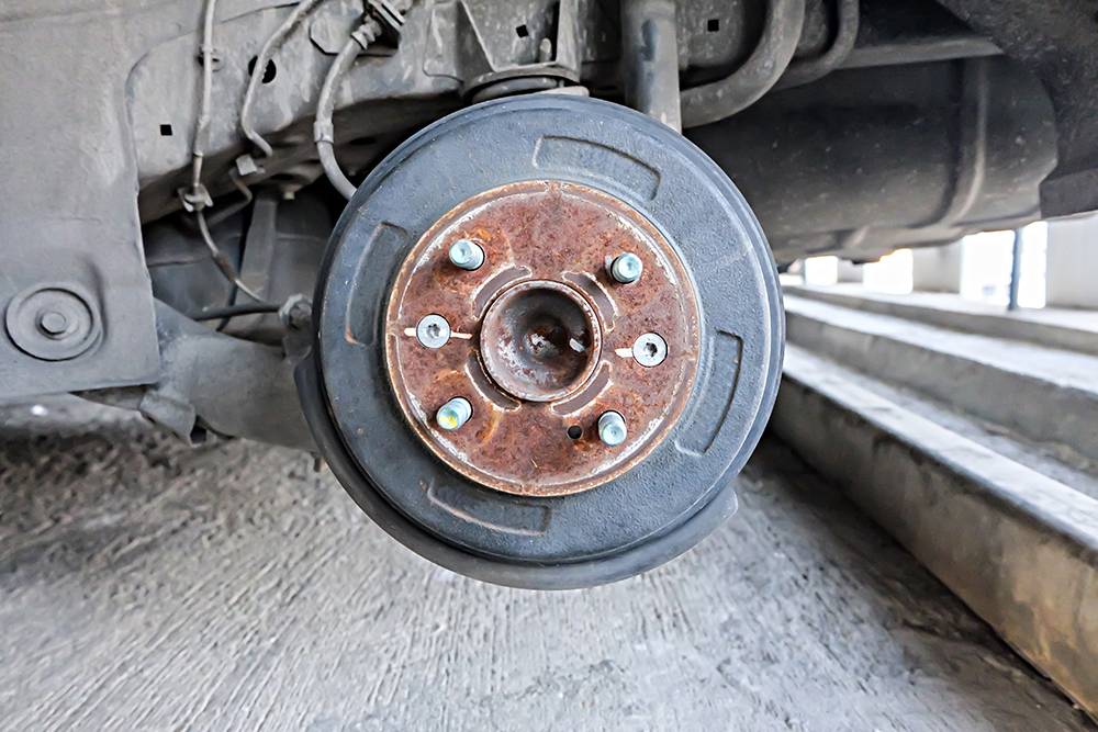 Барабанные тормоза легкового автомобиля. Источник: ratthanan20 / Shutterstock