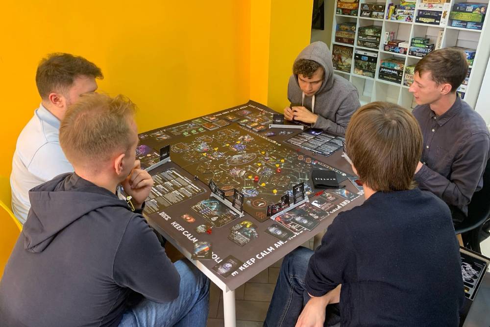 Игротеки в Санкт-Петербурге: 10 мест, где можно поиграть в настольные игры