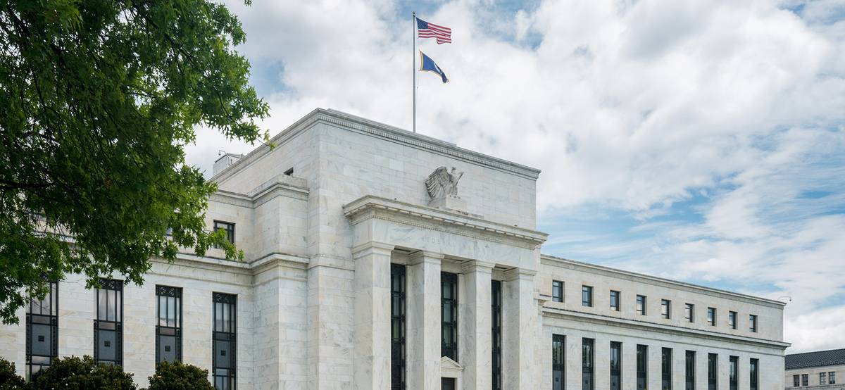 Все больше членов ФРС склоняются к повышению процентных ставок