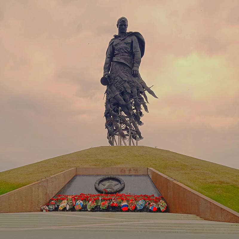 Мемориал советскому солдату
