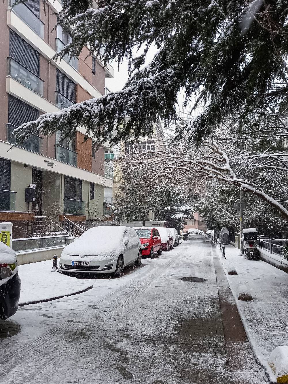 Снег в Стамбуле в середине марта