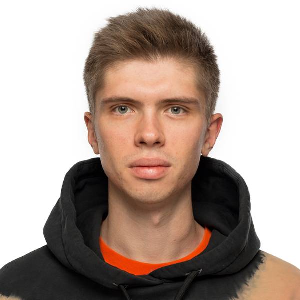 Илья Любимов