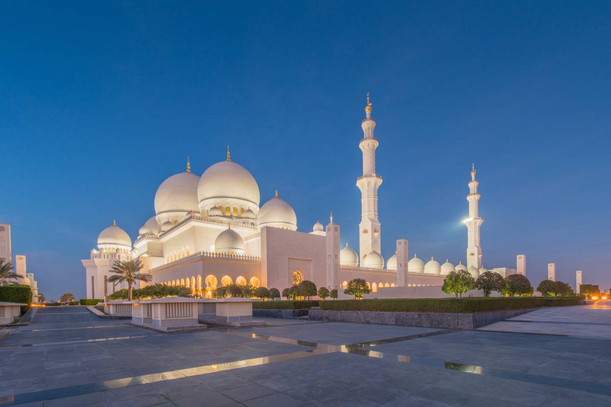 Мечеть шейха Заида в Абу-Даби. Источник:&nbsp;Elnur / Shutterstock