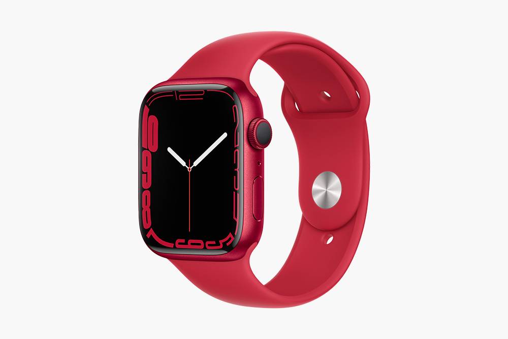 Apple воспользовалась увеличением полезной площади экрана и оптимизировала интерфейс часов — в Apple Watch Series&nbsp;7 появятся два новых циферблата и QWERTY-клавиатура