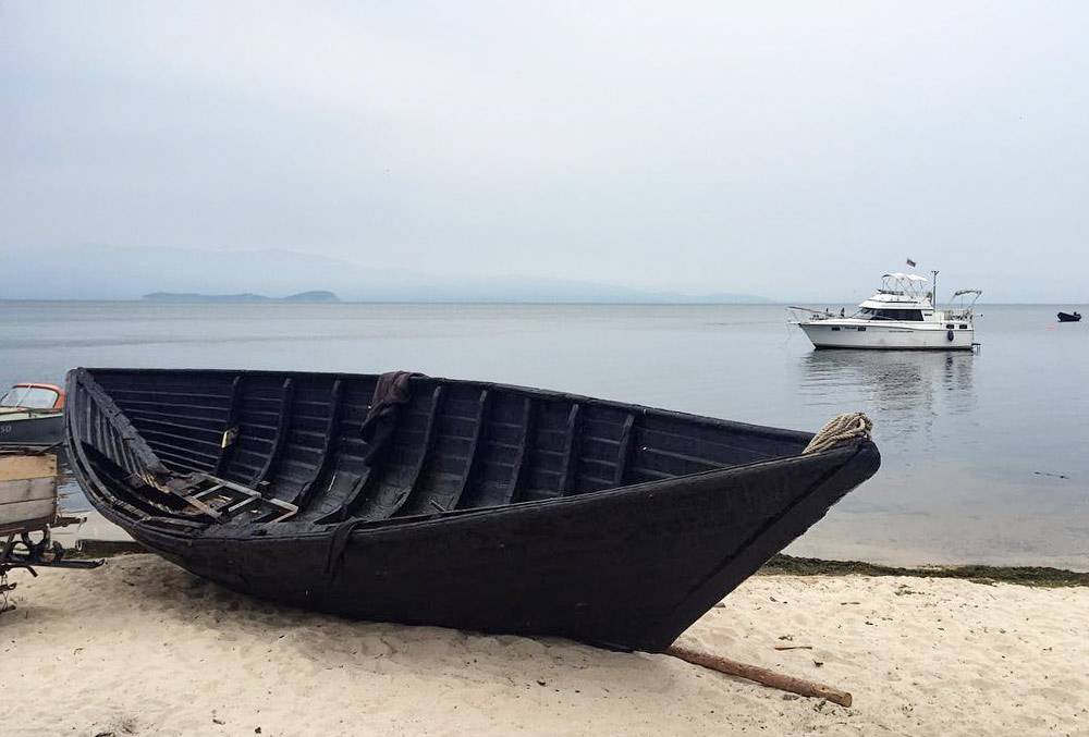 В Курбулике рыбачат на деревянных лодках и катерах. Фото: Эдуард Галиуллин