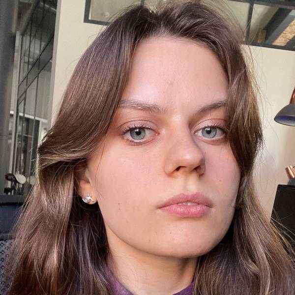 Анна Ларионова