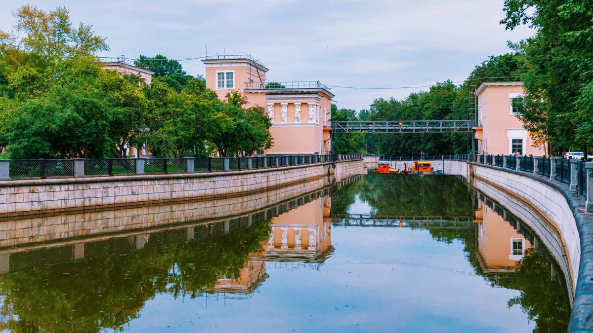 Тихие и безлюдные места в Москве для прогулок