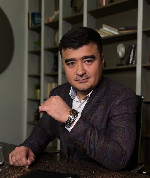 Константин Ким