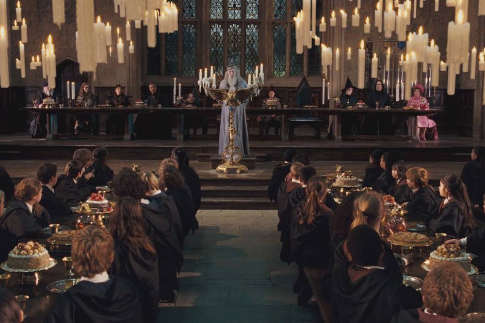 Большой зал Хогвартса. Источник: фильм «Гарри Поттер и Орден Феникса», Warner Bros. Pictures