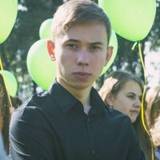 Денис Яковлев