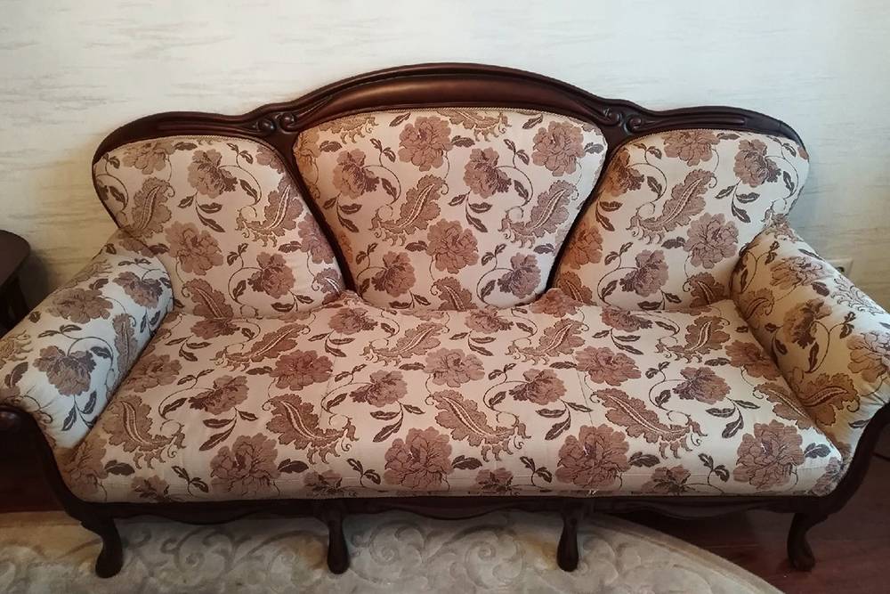 Мастер по химчистке мягкой мебели: суть профессии, как проходит рабочий ...