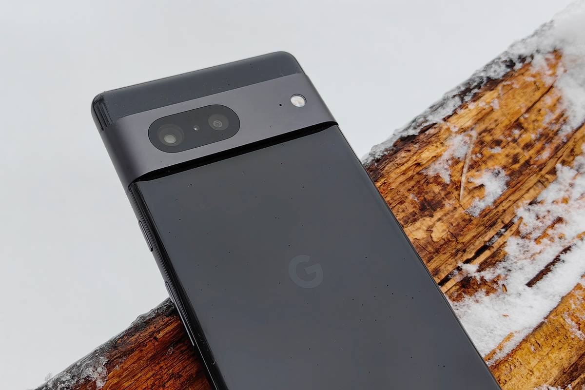 Дизайн Pixel ни с чем не спутаешь, при&nbsp;этом корпус удобный и продуманный