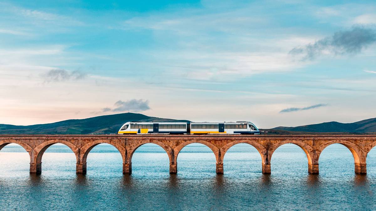 Как дешево путешествовать по Испании на поезде
