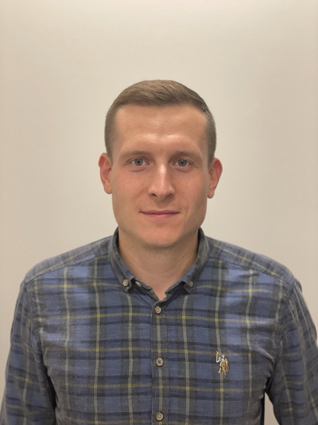 Станислав Маслов