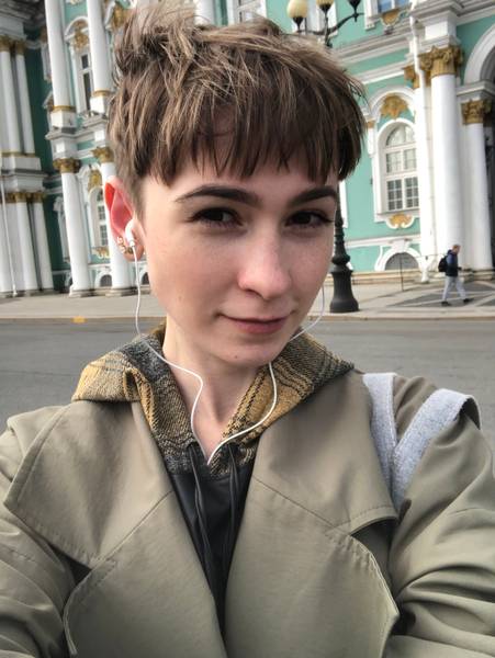 Алена Старинец
