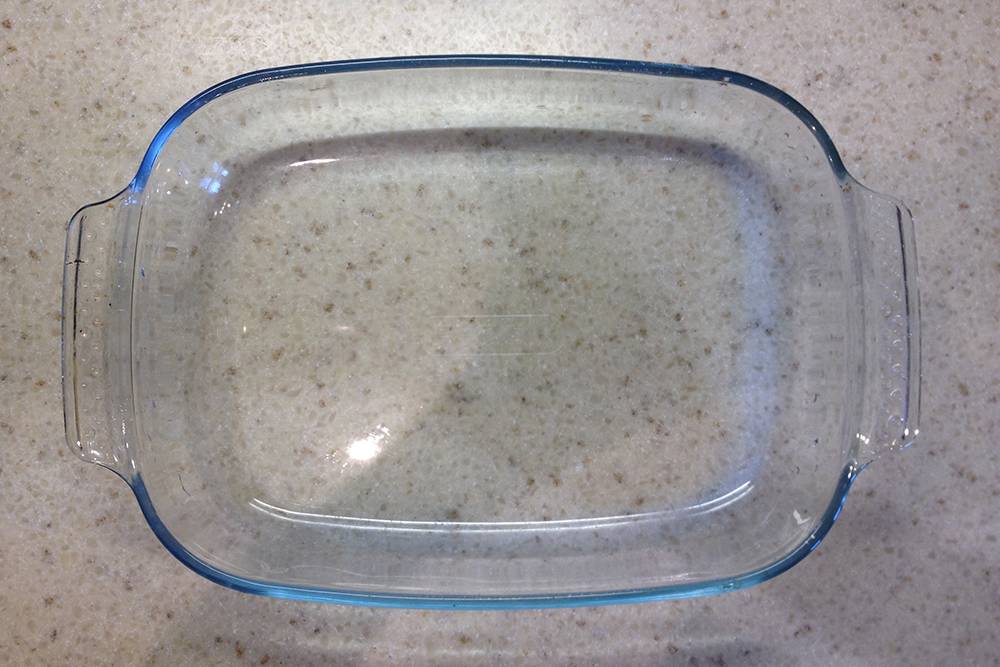 Моя стеклянная жаропрочная посуда размером 29 × 21 см