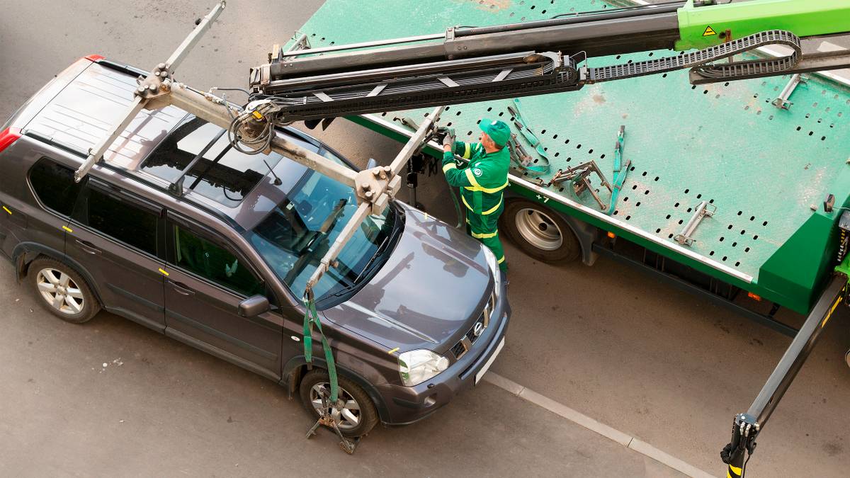 Эвакуировали авто куда звонить