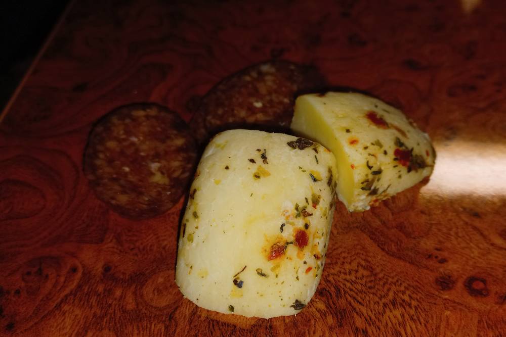 Сыр на вечерний перекус