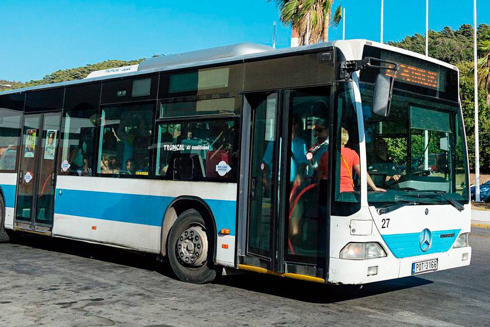 На автобусе из аэропорта до Родоса вы доедете за 40 минут