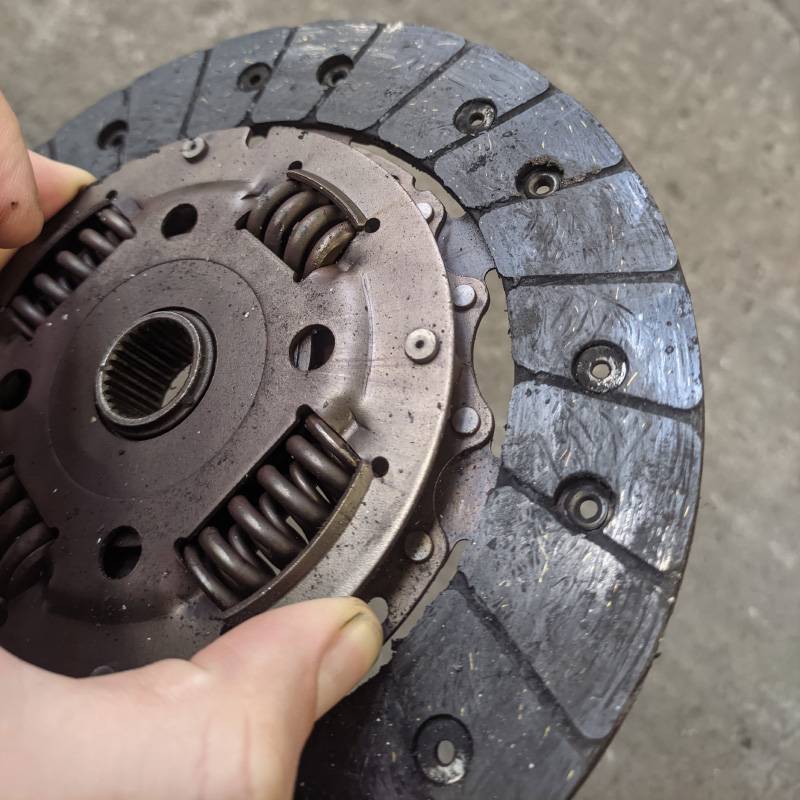 Признаки неисправности сцепления: как понять, что сцепление пора менять