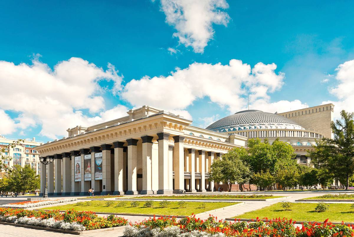 Фото оперного театра в новосибирске