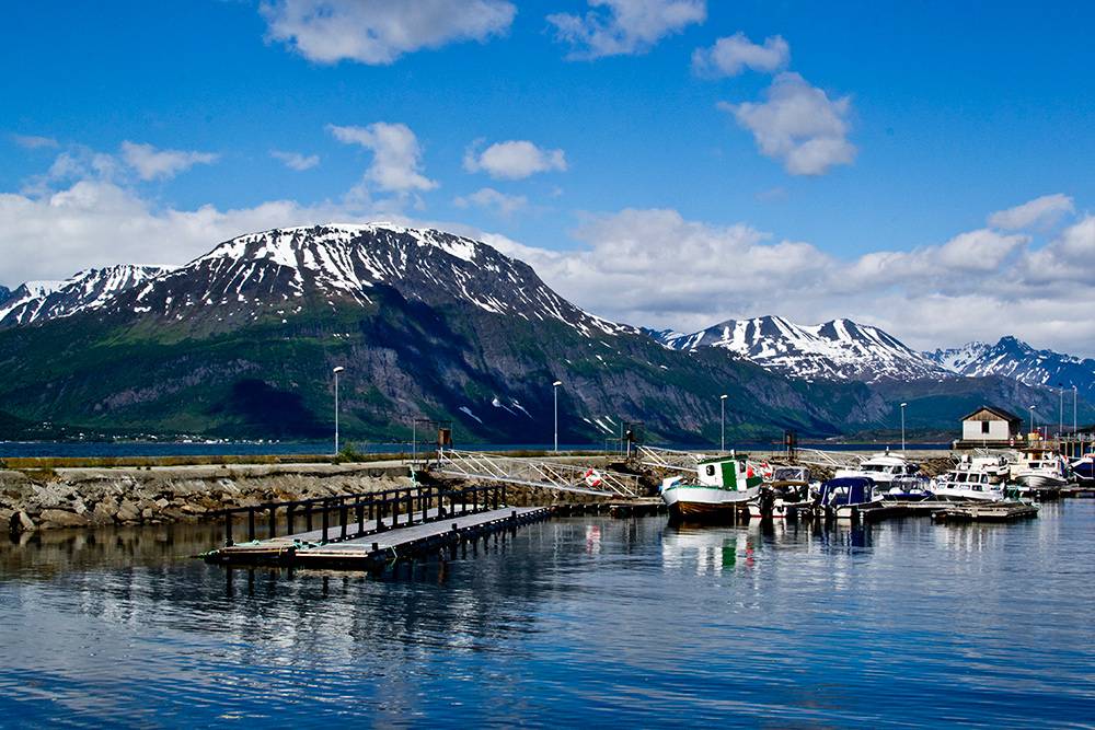 Норвегия — страна с фантастическими пейзажами, которая подходит для авантюрного и в то же время безопасного путешествия