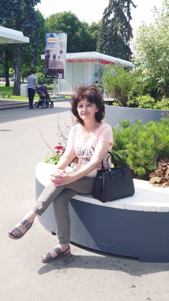 Попова Лаура