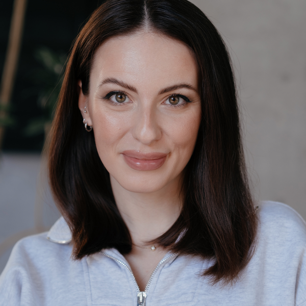 Анна Мазина