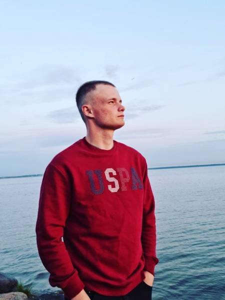 Рома Ельский