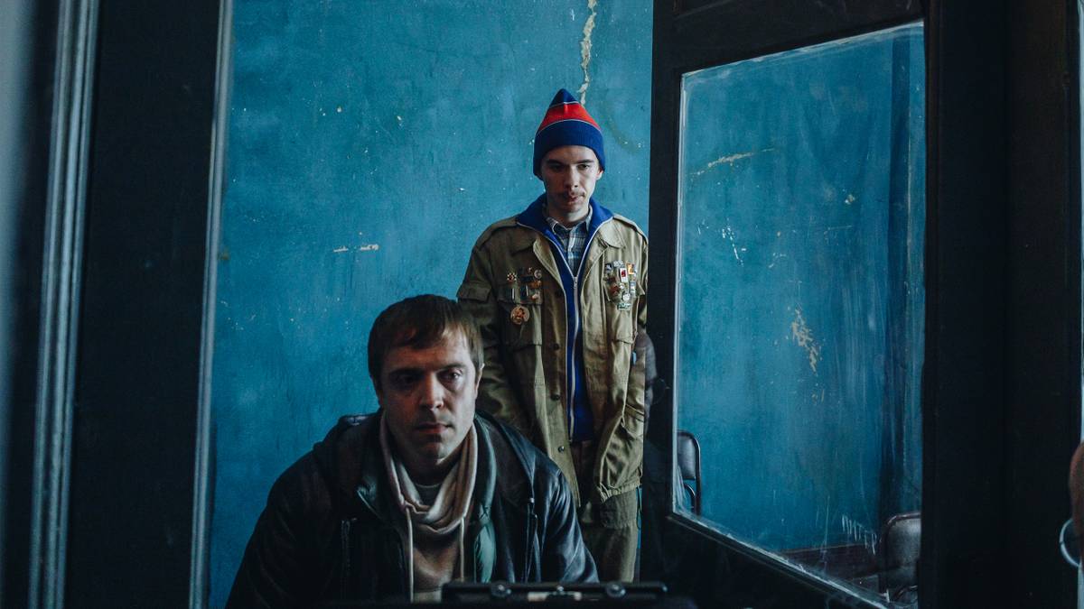 Стоит ли смотреть черную комедию «Закрыть гештальт»: за и против