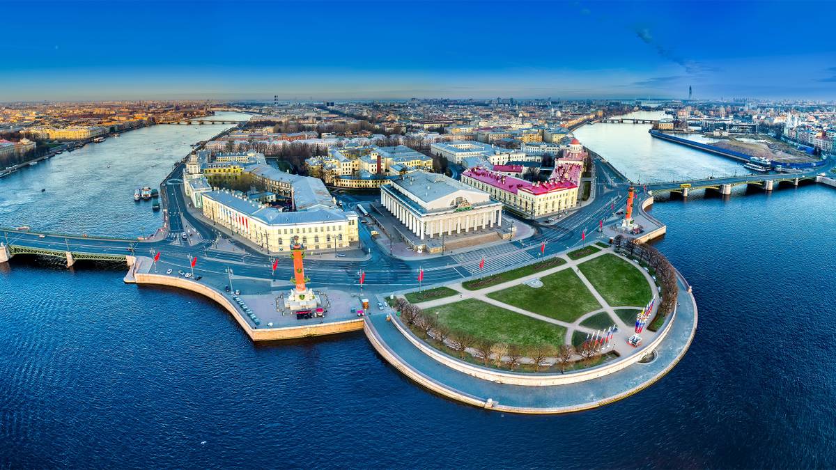 Как живется в Петербурге на Васильевском острове