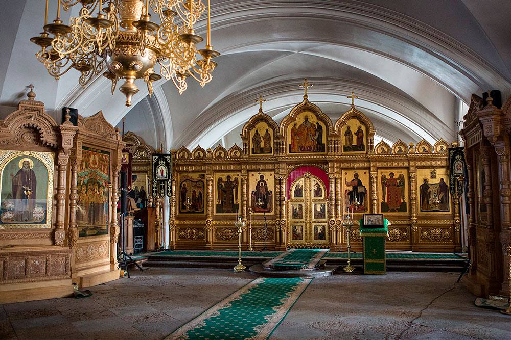 Это нижний храм Спасо-Преображенского собора. Источник: tourism.karelia.ru