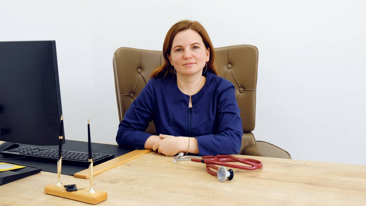 «БАДы, диеты и физиотерапия не помогут»: вопросы ревматологу о ревматоидном артрите