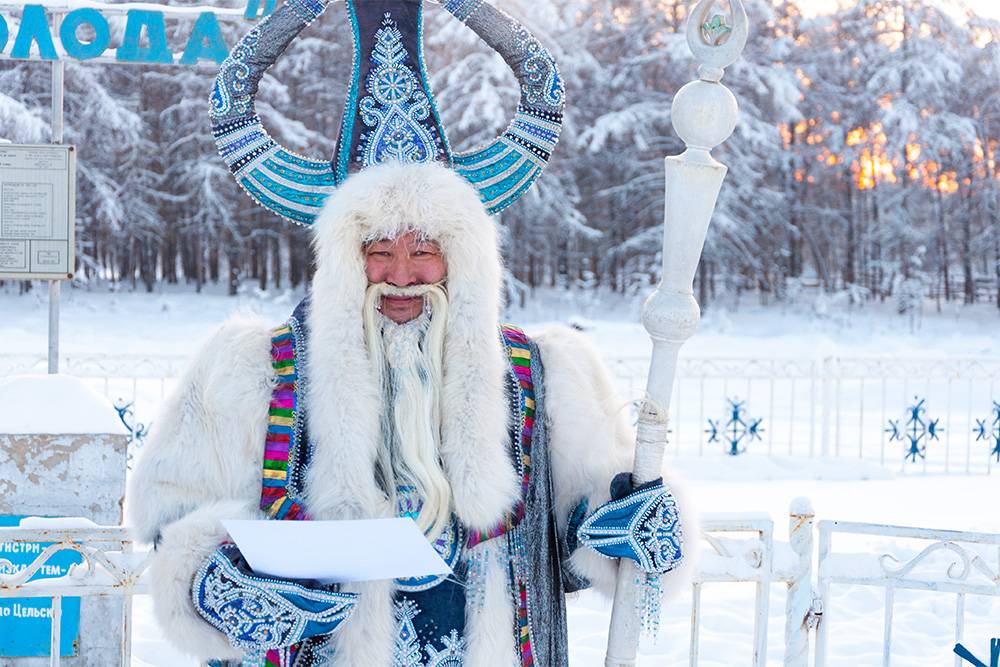 Это Чысхаан на фестивале «Полюс холода». Его иногда называют якутским Дедом Морозом. Источник: Piu_Piu / Shutterstock